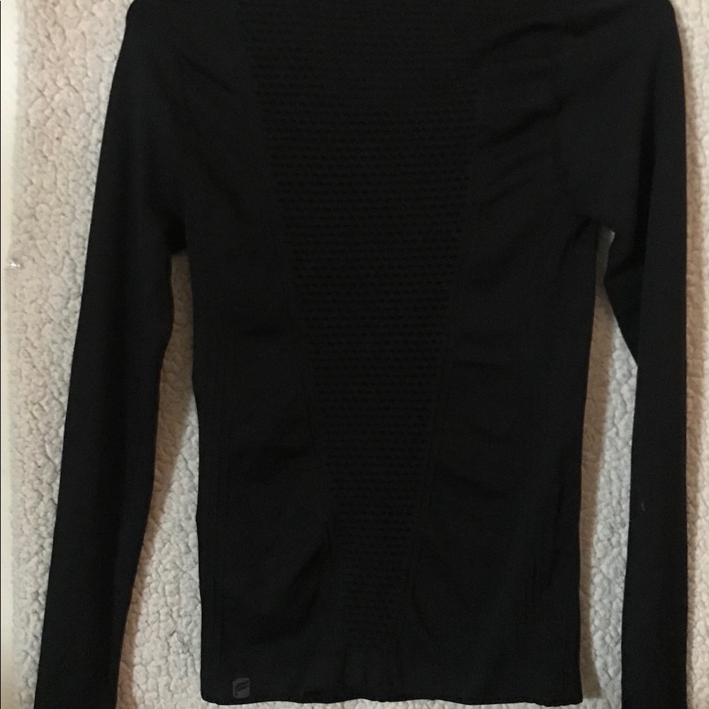 Fabletics Long Sleeved, Thumb Holed Active Wear - Picture 2 of 5